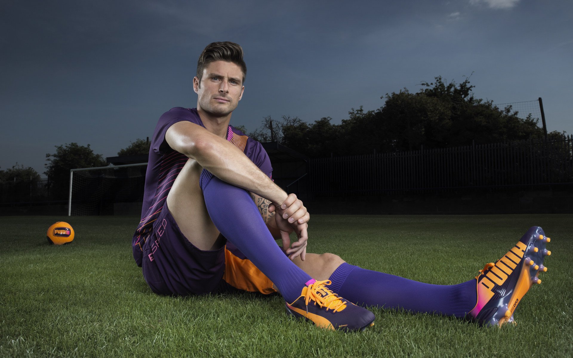 凯恩·瑞安：全黑队年轻才俊，进攻与防守兼备的全能球员，凯恩vs雷尔