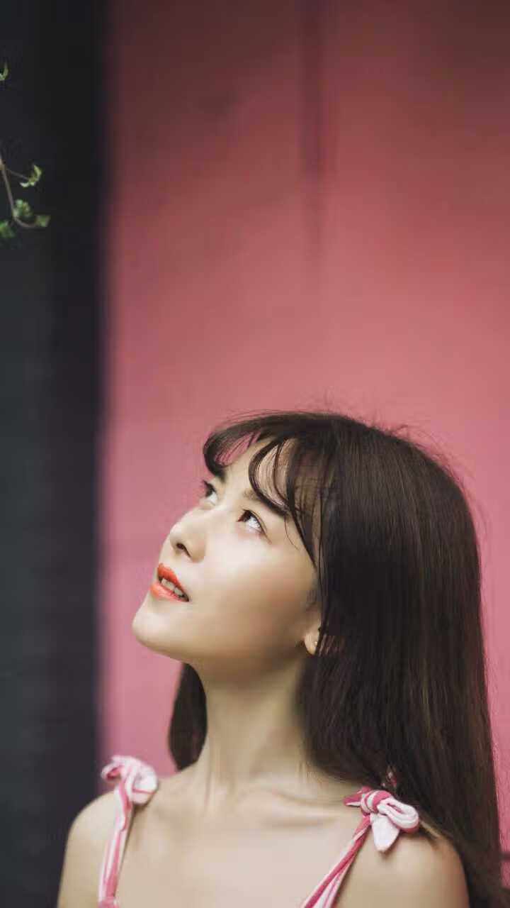 世界电子竞技大奖颁奖典礼现场盛况空前，行业盛事聚焦，2020年度电子竞技奖项